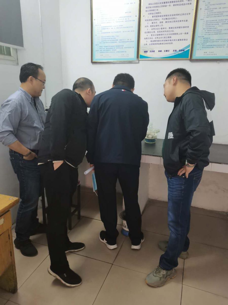 Warmly welcome President Ding, Song Yuke and Liu Tian of Carlisle (Meizhou) Rubber Products Co., Ltd. to come to the company for review and guidance on October 9, 2020.